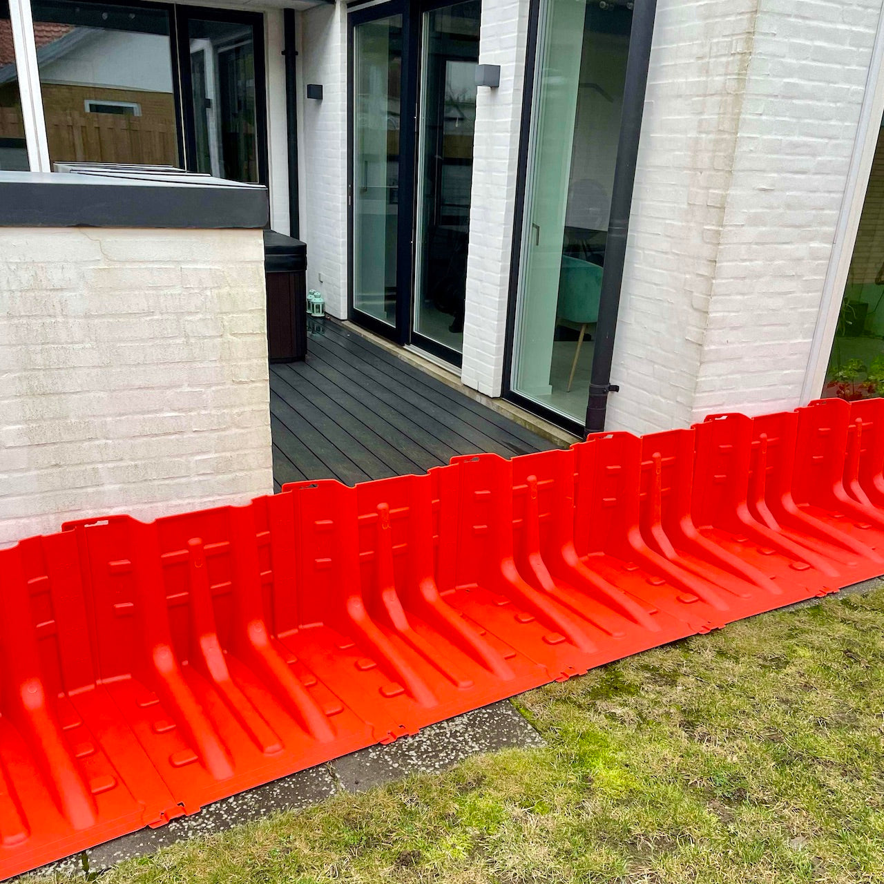 ABS Barriere, højde 52cm x bund længde 63cm x bredde 70cm